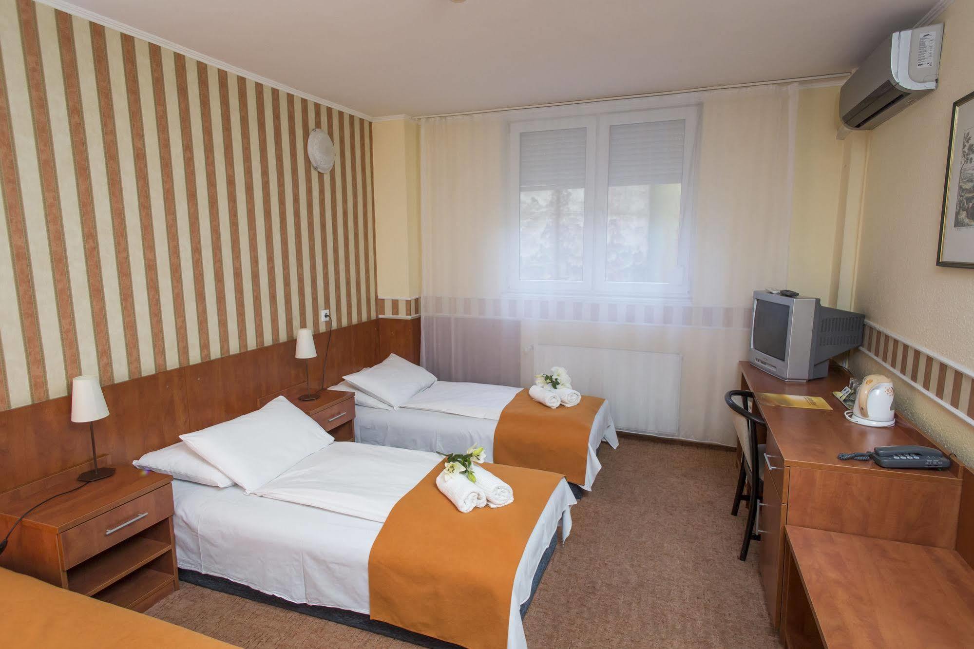 Atlantic Hotel Budapešť Exteriér fotografie